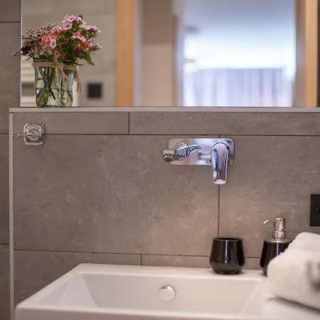 Sunny In - Out - Self Check-in شقة *