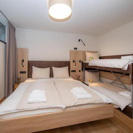 Sunny In- Out Apartman Zell am See