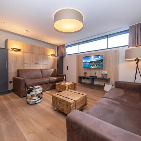 Apartman Sunny In- Out