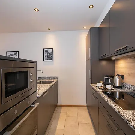 Sunny In - Out - Self Check-in *