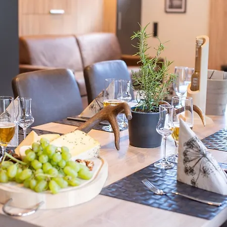 Sunny In - Out - Self Check-in Lejlighed