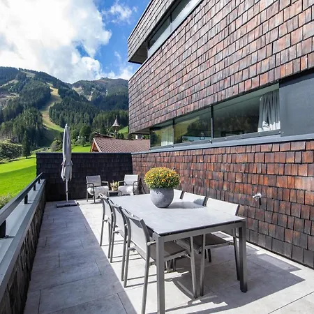 Sunny In- Out Apartman Zell am See