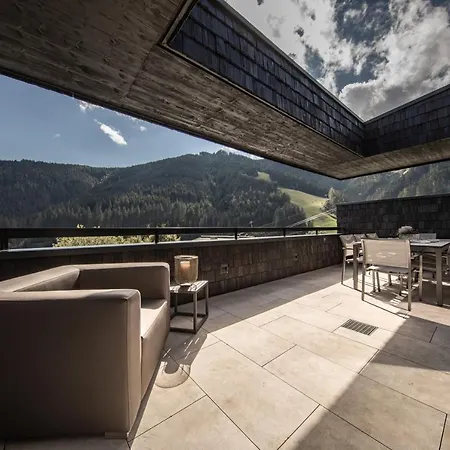 Sunny In - Out - Self Check-in *