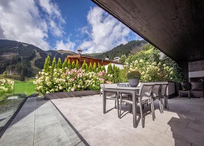 Sunny In - Out - Self Check-in Apartman