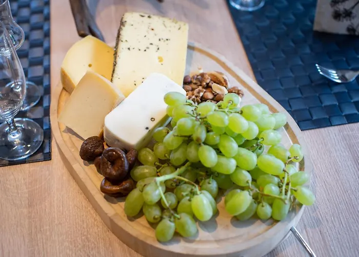 Sunny In - Out - Self Check-in