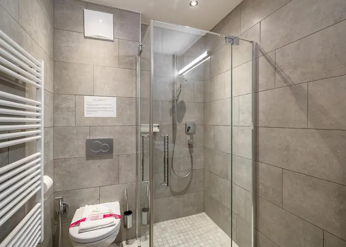 Sunny In - Out - Self Check-in アパート *