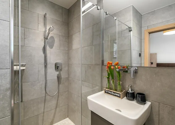 Apartman Sunny In - Out - Self Check-in