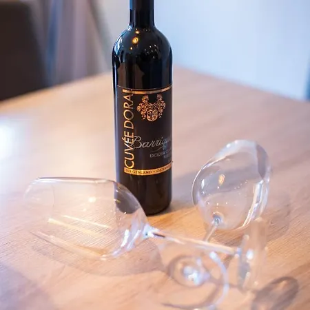 Sunny In - Out - Self Check-in 公寓