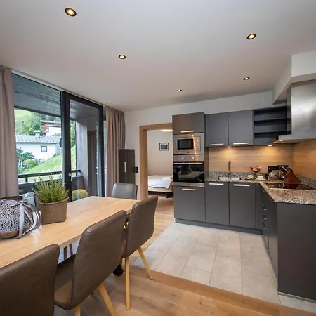 公寓 Sunny In - Out - Self Check-in *